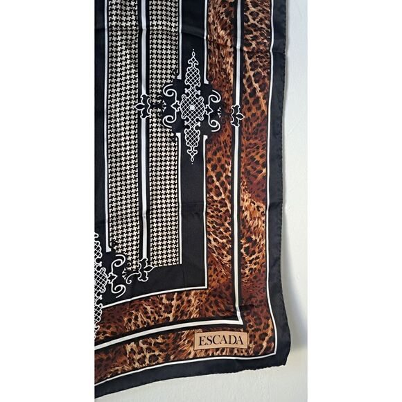 Escada Womens Multicolor Animal Print Silk Neck Warmer Square Scarf One Size - Picture 3 of 6